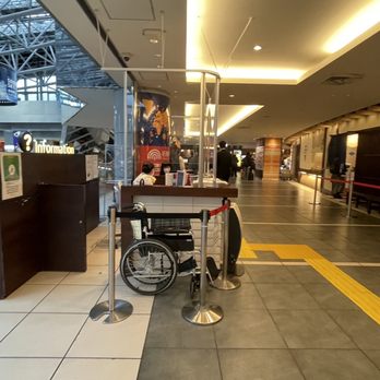 新千歳空港駅（JR）>