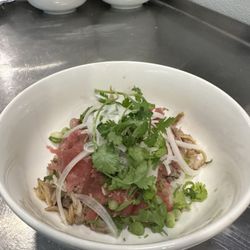 Veranda Kitchen & Bar  - Phở tái nạm