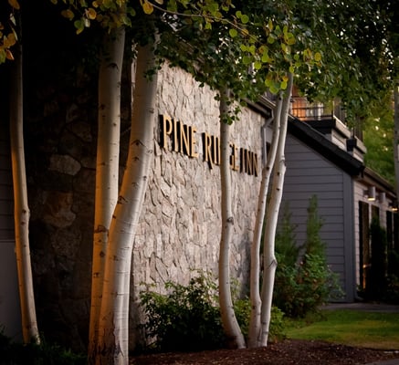 Pine Ridge Inn by null