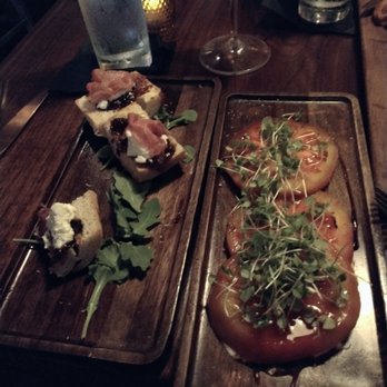 The Reserve - Fig & prosciutto toast Heirloom tomato salad - Tapas/Small Plates Near Me - Chagrin Falls, Ohio