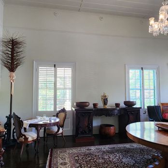 Queen Emma Summer Palace - Dining room - Museums Near Me - Honolulu, Hawaii Queen Emma Summer Palace - Dining room - Museums Near Me - Honolulu, Hawaii