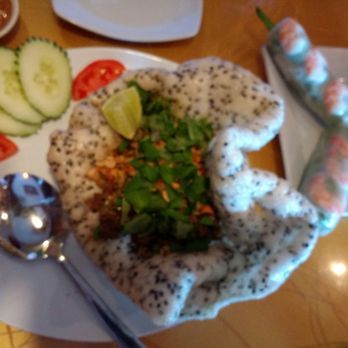 Present Restaurant - Vietnamese Near Me - Falls Church, Virginia