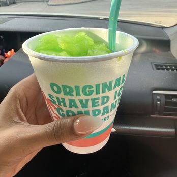 Bahama Buck's - Flat top baby green apple - Juice Bars & Smoothies Near Me - Humble, Texas Bahama Buck's - Flat top baby green apple - Juice Bars & Smoothies Near Me - Humble, Texas