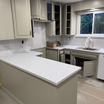 Gomez Stone - The new Calacatta Wave quartz countertop along with an under mount sink. Absolutely beautiful. - Countertop Installation Near Me - Los Angeles, California