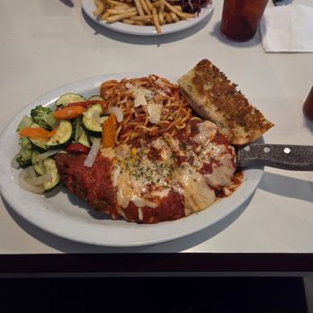 Ranchos Liberty Cafe - Chicken Parmesan, Spaghetti,  garlic bread and veggies. - American Near Me - Madera, California