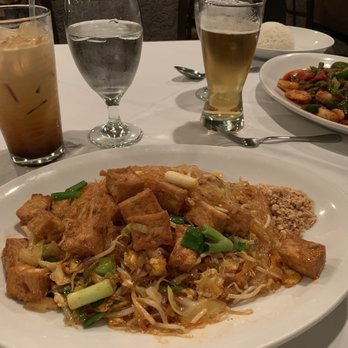 Hot Basil - Thai Near Me - Overland Park, Kansas Hot Basil - Thai Near Me - Overland Park, Kansas