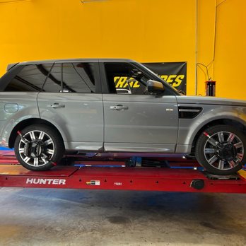 Central Tires 1464 - Range Rover alignment at central tire 1464 - Tires Near Me - Richmond, Texas Central Tires 1464 - Range Rover alignment at central tire 1464 - Tires Near Me - Richmond, Texas