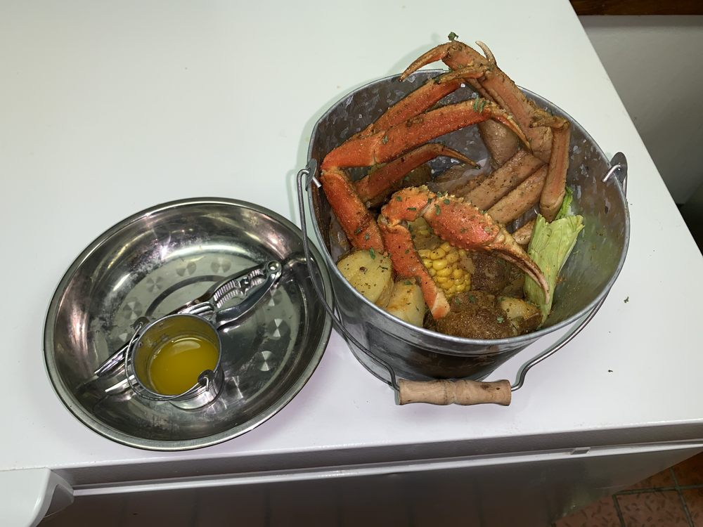 TAPS BAR AND GRILL 14 Photos Seafood 10395 Tara Blvd, Jonesboro