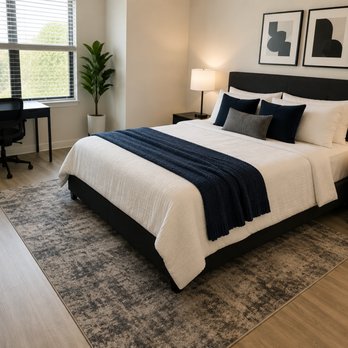 Squeaky Pro Cleaners - Home Cleaning Near Me - Miami, Florida