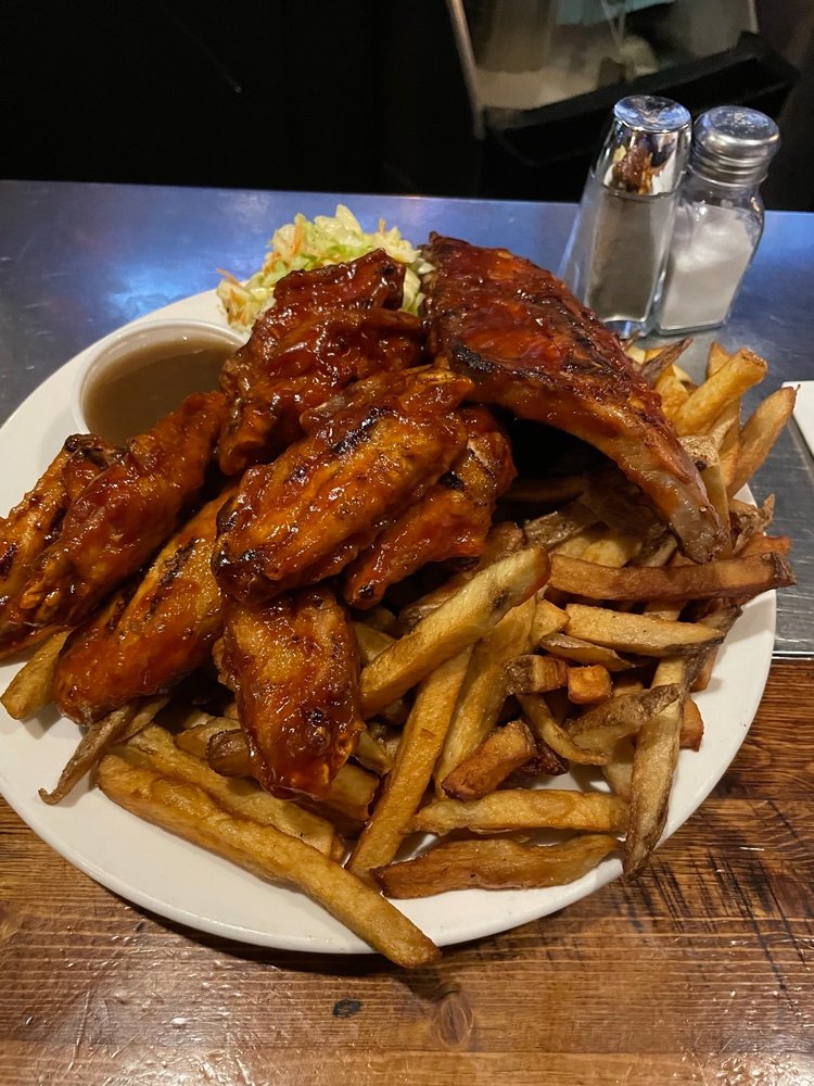 The Cat Pub & Eatery Image