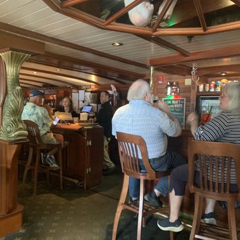 Ship's Cellar Pub - Bar - Gastropubs Near Me - York, Maine Ship's Cellar Pub - Bar - Gastropubs Near Me - York, Maine