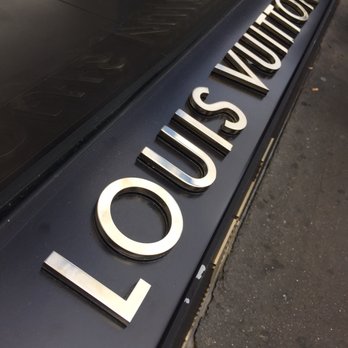 Louis Vuitton - Paris LV - Luggage Near Me - Paris, 75 Louis Vuitton - Paris LV - Luggage Near Me - Paris, 75
