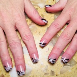 Cali Nails