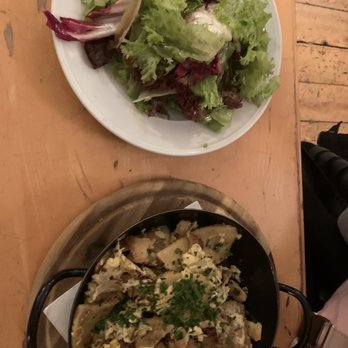 Bärenwirt - Dumplings with egg and salad - Austrian Near Me - Salzburg, 5