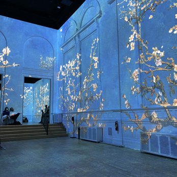 Immersive Van Gogh Exhibit Chicago - Venues & Event Spaces Near Me - Chicago, Illinois Immersive Van Gogh Exhibit Chicago - Venues & Event Spaces Near Me - Chicago, Illinois