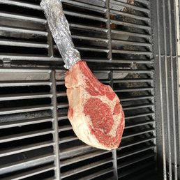 Tomahawk from Paulina Tomahawk from Paulina