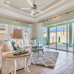 Casual 2 Coastal Decor