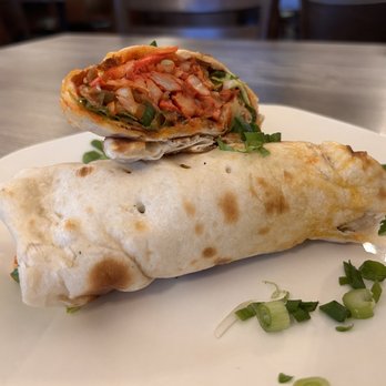 Aama's Kitchen - Tandoori Chicken Wrap - Himalayan/Nepalese Near Me - Hayward, California Aama's Kitchen - Tandoori Chicken Wrap - Himalayan/Nepalese Near Me - Hayward, California