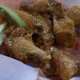 Wings (garlic parm dry rub)