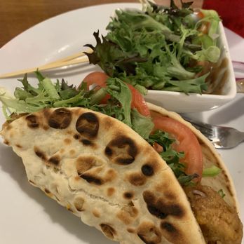 Duncan's Cafe - Falafel - Diners Near Me - Collingwood, Ontario