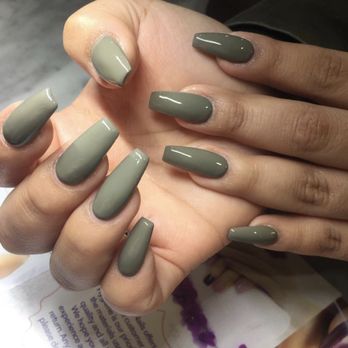 Sumak Nails - Nail Salons Near Me - Glendale, New York