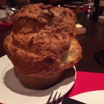 David Burke Prime - Croissant bread - Steakhouses Near Me - Mashantucket, Connecticut David Burke Prime - Croissant bread - Steakhouses Near Me - Mashantucket, Connecticut