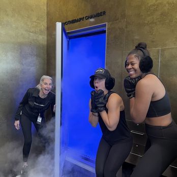 Club Studio - Club Studio Cryo Chamber - Gyms Near Me - Long Beach, California Club Studio - Club Studio Cryo Chamber - Gyms Near Me - Long Beach, California