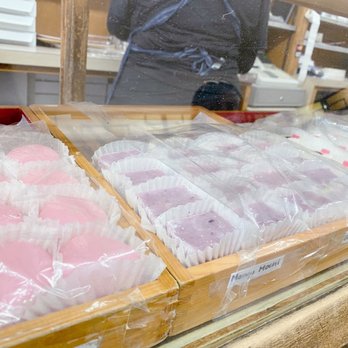Fugetsu-Do - Candy Stores Near Me - Los Angeles, California