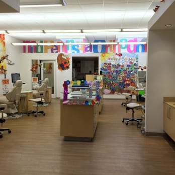 Mid Peninsula Orthodontics - Open bay treatment area - Orthodontists Near Me - Palo Alto, California Mid Peninsula Orthodontics - Open bay treatment area - Orthodontists Near Me - Palo Alto, California