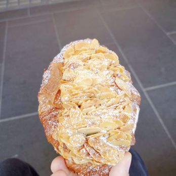Lune Croissanterie - Bakeries Near Me - Fitzroy, VIC Lune Croissanterie - Bakeries Near Me - Fitzroy, VIC
