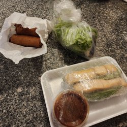 On point packaging of egg roll and summer roll, so no Delivery spillage. Well done!