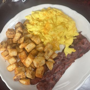 The Original Pancake House - The pancake Works - Breakfast & Brunch Near Me - Baltimore, Maryland The Original Pancake House - The pancake Works - Breakfast & Brunch Near Me - Baltimore, Maryland