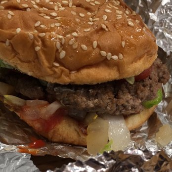 Five Guys - Little hamburguer with EVERYTHING - Burgers Near Me - Los Angeles, California
