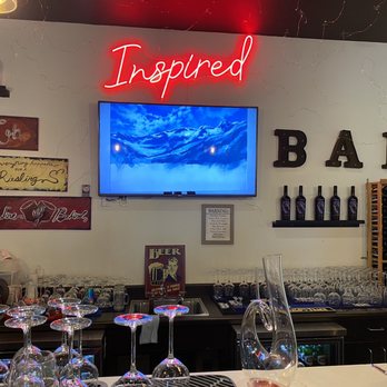 Inspired Art Wine - Art Classes Near Me - Costa Mesa, California
