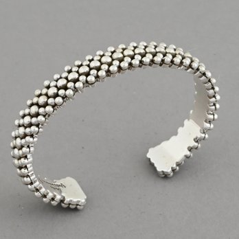 Spruce Hurricane - Navajo handcrafted sterling silver jewelry - Accessories Near Me - North Conway, New Hampshire Spruce Hurricane - Navajo handcrafted sterling silver jewelry - Accessories Near Me - North Conway, New Hampshire