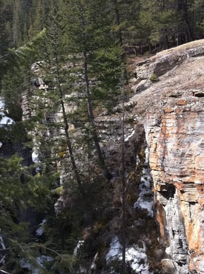 Maligne Canyon by null