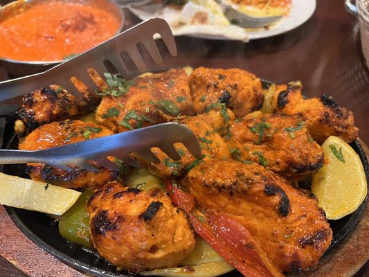 Tikka & Grill 6 th ave by null
