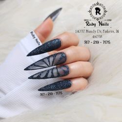 Ruby Nails - Flowers