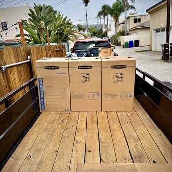 Just Move It SD - Our complimentary wardrobe boxes In our complimentary 16' trailer - Movers Near Me - San Diego, California Just Move It SD - Our complimentary wardrobe boxes In our complimentary 16' trailer - Movers Near Me - San Diego, California