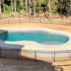 Hilltop Pools And Spas - Pool