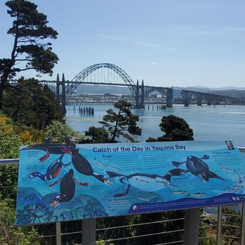 Yaquina Bay Lighthouse - Landmarks & Historical Buildings Near Me - Newport, Oregon