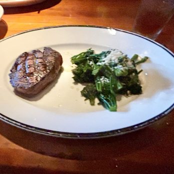 Rutherford Grill - The best ever filet steak! - American Near Me - Rutherford, California