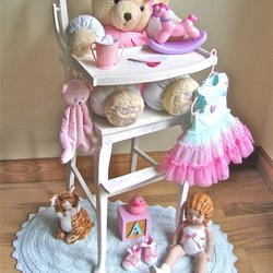 First Baby Showers - Teddy Bear Luncheon floor display