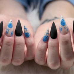 La Vie Nail Spa