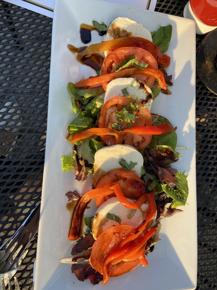 IN THE DRINK RESTAURANT AND BAR Updated October 2024 39 Photos & 41