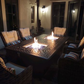 Jr's Patio - Summerset Casual dining table with two burners - Outdoor Furniture Stores Near Me - Chula Vista, California Jr's Patio - Summerset Casual dining table with two burners - Outdoor Furniture Stores Near Me - Chula Vista, California