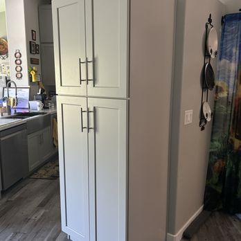 Cabinet Craft - MATCHES MY WALLS PERFECTLY - Cabinetry Near Me - Las Vegas, Nevada Cabinet Craft - MATCHES MY WALLS PERFECTLY - Cabinetry Near Me - Las Vegas, Nevada