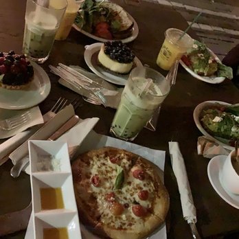 Urth Caffé-Pasadena - Margherita Pizza Organic Moroccan Mint Boba Urth Fruit Tarts Avocado Toast Panini Prosciutto Di Parma - Cafes Near Me - Pasadena, California Urth Caffé-Pasadena - Margherita Pizza Organic Moroccan Mint Boba Urth Fruit Tarts Avocado Toast Panini Prosciutto Di Parma - Cafes Near Me - Pasadena, California