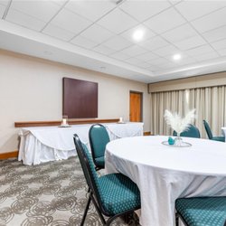 Hampton Inn Guntersville - Meeting Room