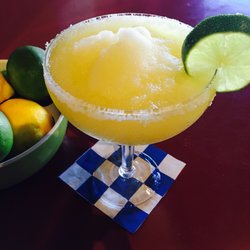 1st & 10 Bar and Grill - Margarita Time !